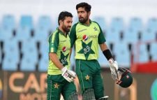 বাবর আজমরা নিশ্চয়তা পেয়েছেন, পাকিস্তানি সমর্থকদের অপেক্ষায় রাখল ভারত