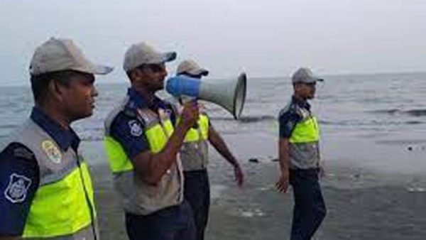 কুয়াকাটায় হোটেল বন্ধ ঘোষণা