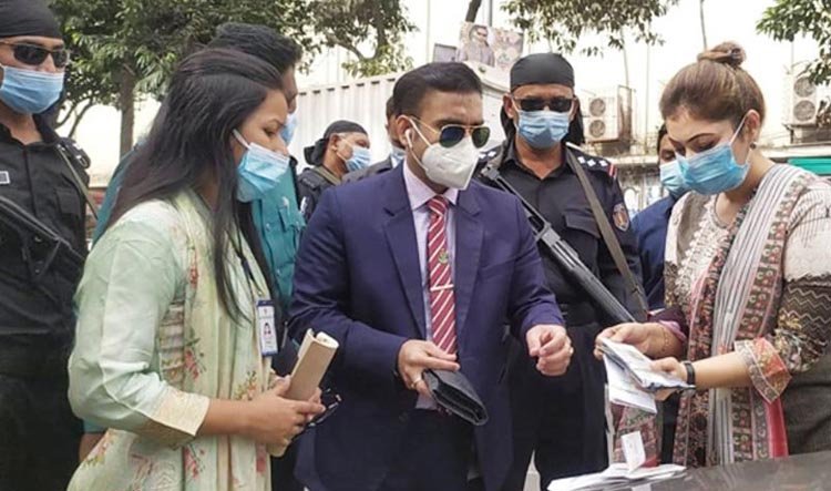 মাস্ক না পরলেই জরিমানা