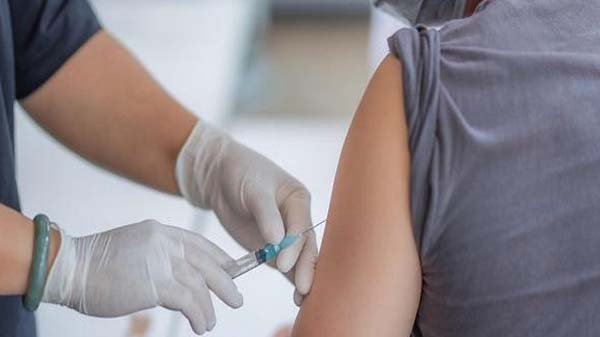 করোনার টিকা সংকটে সিলেট