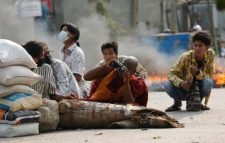 মিয়ানমারে সেনা ঘাঁটি বিদ্রোহীদের দখলে