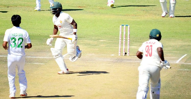 পাকিস্তানের শেষ জুটির রানও করতে পারল না জিম্বাবুয়ে