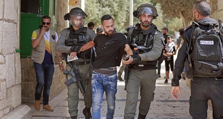 ঘোষণা দিয়ে ফিলিস্তিনিদের গণগ্রেপ্তার শুরু করল ইসরায়েল
