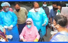 খালেদা জিয়াকে বিদেশে নেয়া ‘অত্যন্ত জরুরি’ : মেডিকেল বোর্ড