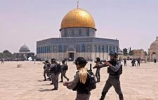 আল-আকসা মসজিদে ফের ইসরায়েলি হামলা
