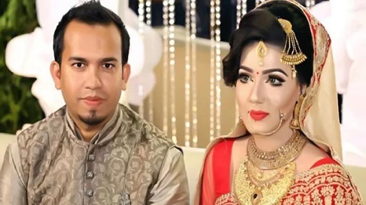 মাহির সাথে বিচ্ছেদে অপুর কথা