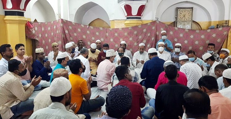 শহীদ জিয়ার ৪০তম শাহাদৎ বার্ষিকীতে মহানগর বিএনপির দোয়া ও মিলাদ মাহফিল অনুষ্ঠিত