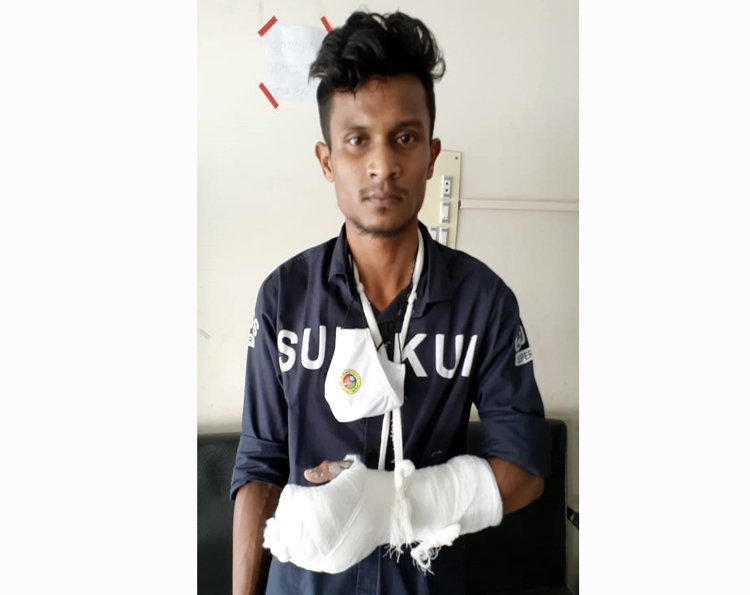 কাউন্সিলর লায়েকের  চাচাতো ভাইয়ের উপর দুবৃত্তদের হামলা