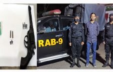 র‌্যাব-৯ এর অভিযানে হেরোইন ও বিদেশী অস্ত্রসহ গ্রেফতার  যুবলীগ নেতা জাকিরুল আলম