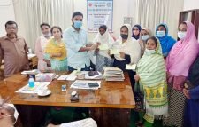 প্রধানমন্ত্রীর প্রণোদনা পেলেন তৃনমূল নারী উদ্যোক্তা সোসাইটি সদস্য