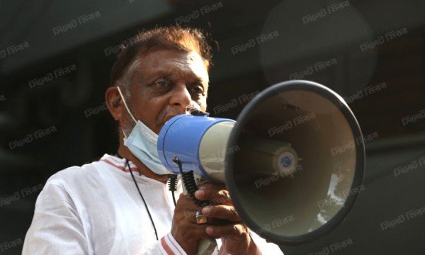 নগরের ঝুঁকিপূর্ণ যে ৬ মার্কেট ১০ দিন বন্ধ রাখার নির্দেশ