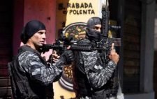 ব্রাজিলে পুলিশের সঙ্গে গোলাগুলি, নিহত ২৫