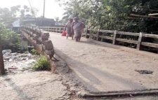 লালাবাজারে বাসিয়া নদীতে নতুন সেতু নির্মানের দাবী