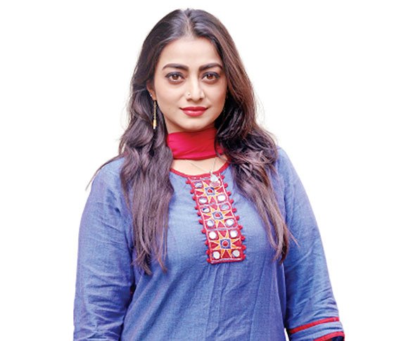 অর্ষার টান নানান গল্পে