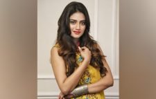 নিখিলের সঙ্গে লিভ-ইনে ছিলেন নুসরাত