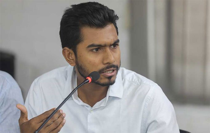 যাদের বুয়েটে পড়ার যোগ্যতা নেই,তারা বুয়েটকে ধ্বংসে ছাত্ররাজনীতি প্রবেশে চাপ দিচ্ছে