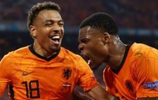 সহজ জয়ে শেষ ষোলোয় নেদারল্যান্ডস