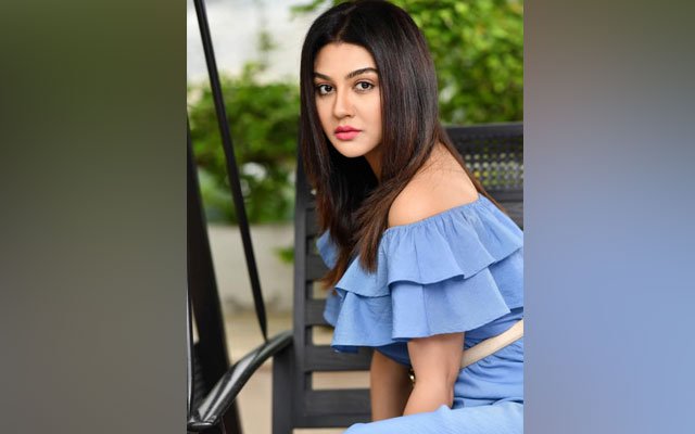 নতুন বিজ্ঞাপনে জয়া আহসান