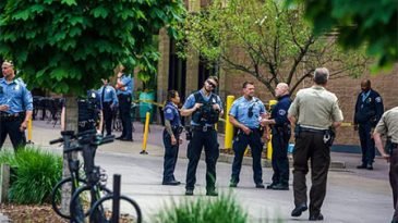 ডেনভারে গুলি, হামলাকারীসহ নিহত ৩