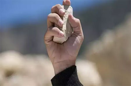 হায় ভারত! দলিত প্রেমিক ও মুসলিম প্রেমিকাকে পাথরে মাথা থেঁতলে হত্যা