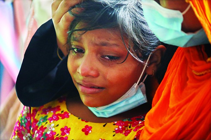 বেঁচে ফেরাদের মুখে ভয়াবহতার বর্ণনা