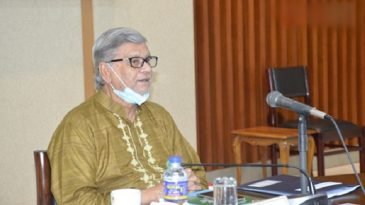 পরিকল্পনামন্ত্রীর হাত থেকে মোবাইল কেড়ে নিল ছিনতাইকারী