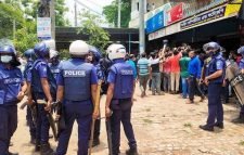 এএসআই সৌমেনের দ্বিতীয় বিয়ের খবর জানে না পরিবার