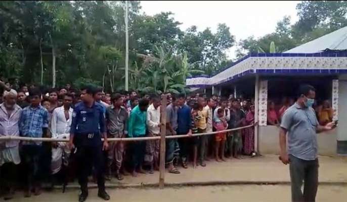 গোয়াইনঘাটে মা ও ২ শিশুকে গলা কেটে হত্যা, বাবা আহত