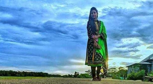 আজিমপুরে বাথরুম থেকে ঢাবি ছাত্রীর মরদেহ উদ্ধার