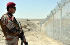 আফগান সীমান্ত বন্ধ করে দেবে পাকিস্তান