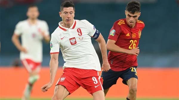 স্পেন-পোল্যান্ড ম্যাচে জেতেনি কেউ