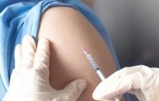 ভারতে ভুয়া ভ্যাকসিন, শরীরে ‘লবণপানি’ পুশ