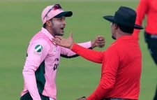 সাকিব ৪ ম্যাচ নিষিদ্ধ