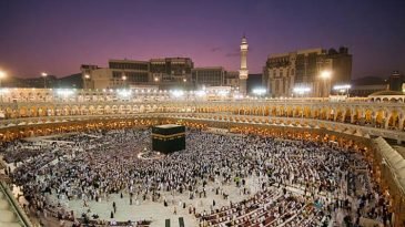 ওমরাহ পালনে টিকার সনদ বাধ্যতামূলক