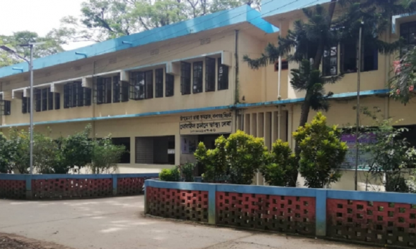 বালাগঞ্জে চিকিৎসা দিলেন করোনায় আক্রান্ত চিকিৎসক!