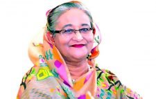 সবার জন্য ভ্যাকসিনের পদক্ষেপ নিয়েছে সরকার