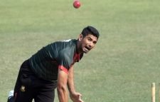 মাইলফলকের ম্যাচে বল হাতে উজ্জ্বল মাহমুদুল্লাহ