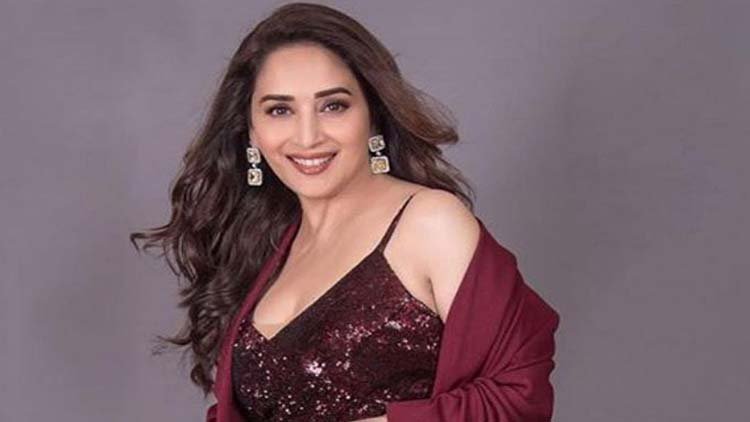 মাধুরীর ৫ লক্ষ টাকা দান