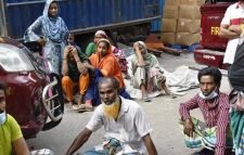 একের পর এক বের করা হচ্ছে লাশ, স্বজনদের আহাজারি