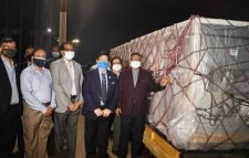 ঢাকায় এসেছে মডার্নার আরো সাড়ে ১২ লক্ষাধিক টিকা