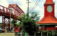 কঠোর লকডাউনে নগরীতে মানুষের সমাগম বাড়ছে