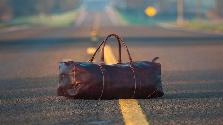 লকডাউনে রাস্তায় টাকাভর্তি ব্যাগ পেলেন ডেলিভারি বয়