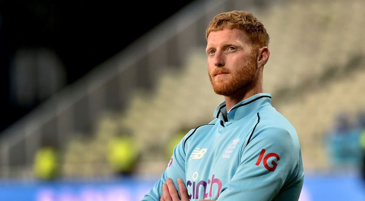 ক্রিকেট থেকে বিরতি নিচ্ছেন স্টোকস