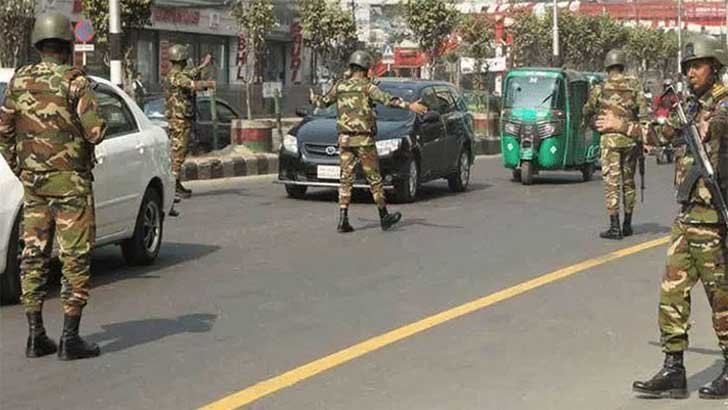 সড়কে কড়াকড়ি, দৌরাত্ম্য কমেছে ব্যক্তিগত গাড়ির