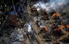 ভারতে ২৪ ঘণ্টায় ৪৩৫০৯ জন আক্রান্ত, মৃত্যু ৬৪০