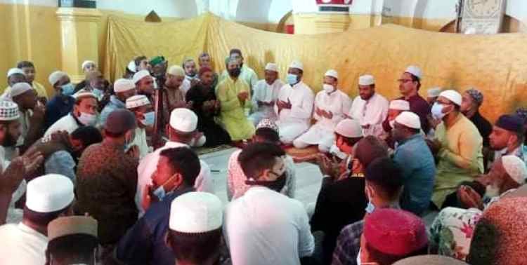 প্রধানমন্ত্রীর কারামুক্তি দিবসে মহানগর স্বেচ্ছাসেবক লীগের দোয়া ও মিলাদ