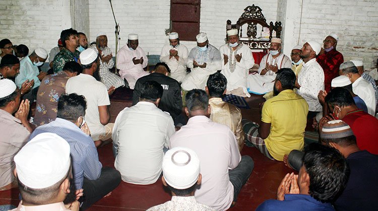 সিলেট মহানগর কৃষক দলের উদ্যোগে বিএনপি নেতৃবৃন্দের মিলাদ ও দোয়া অনুষ্ঠিত