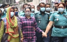 আদালতে কাঁদলেন পরীমনি, ফের দুদিনের রিমান্ডে