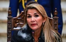 জেলখানায় বলিভিয়ার সাবেক প্রেসিডেন্টের আত্মহত্যা চেষ্টা