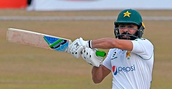 সেই ফাওয়াদ আলম গড়লেন অনন্য রেকর্ড